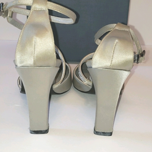 Nathalie M Diamond Ankle Strap Satin Heels Gray 6 - Picture 8 of 16
